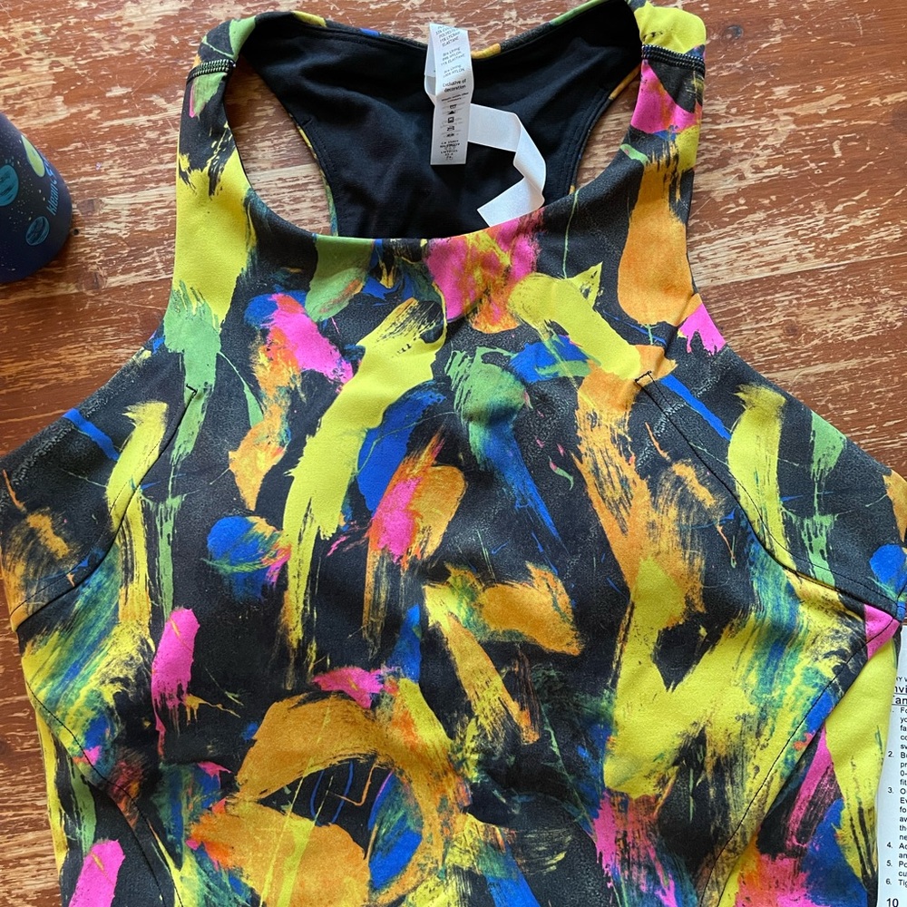 Lululemon invigorate tank BNWT